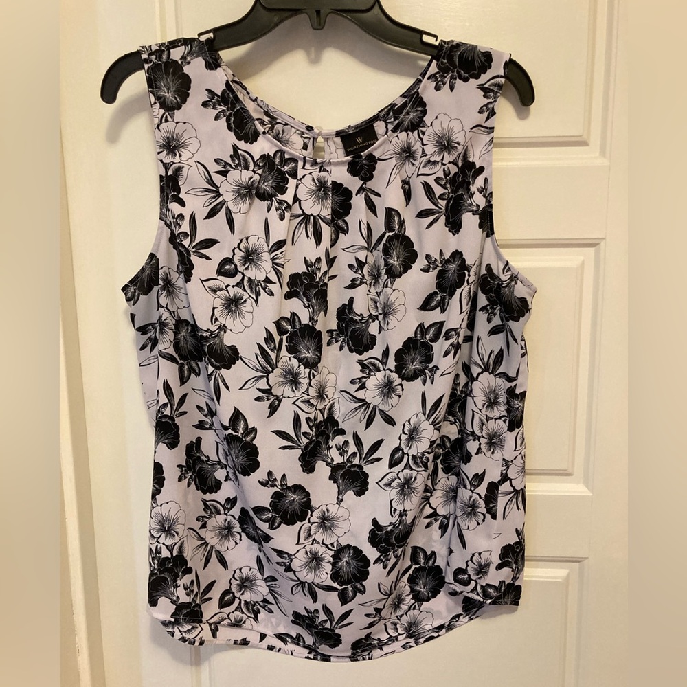 Worthington Black and White Floral Blouse